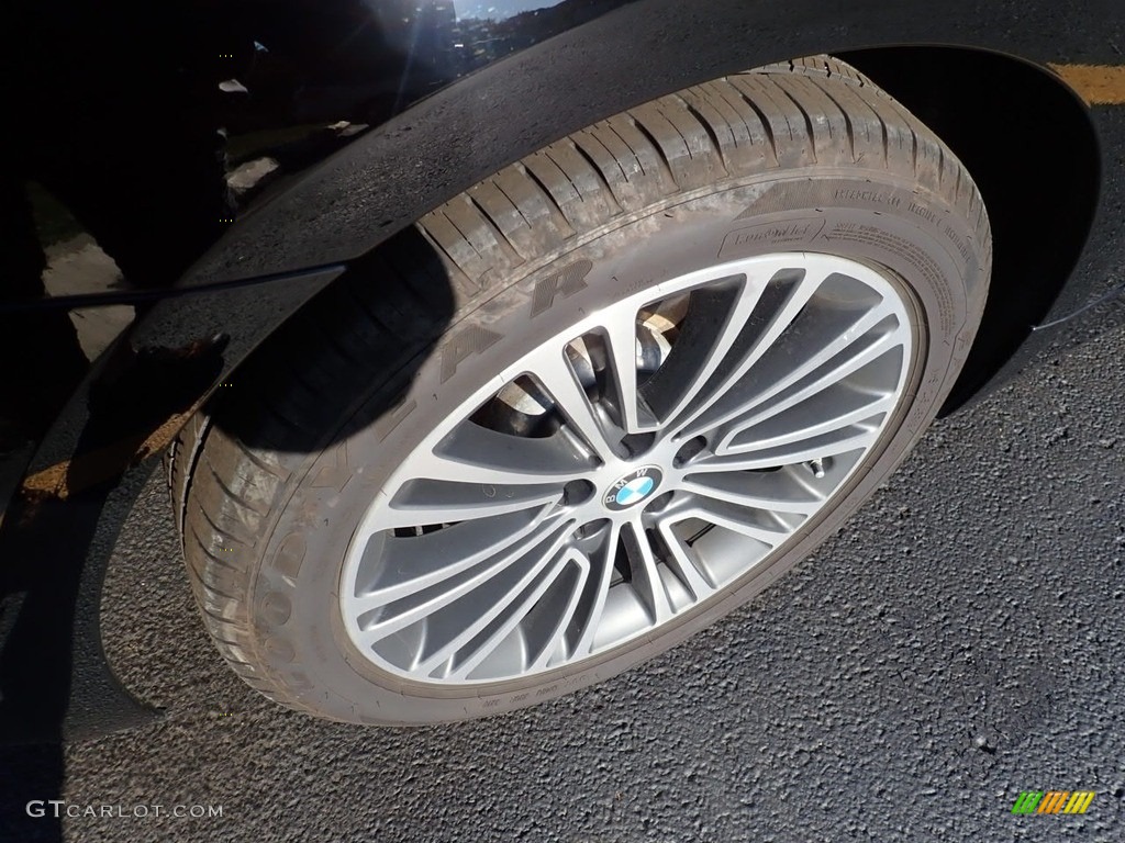2019 5 Series 540i xDrive Sedan - Jet Black / Canberra Beige/Black photo #5