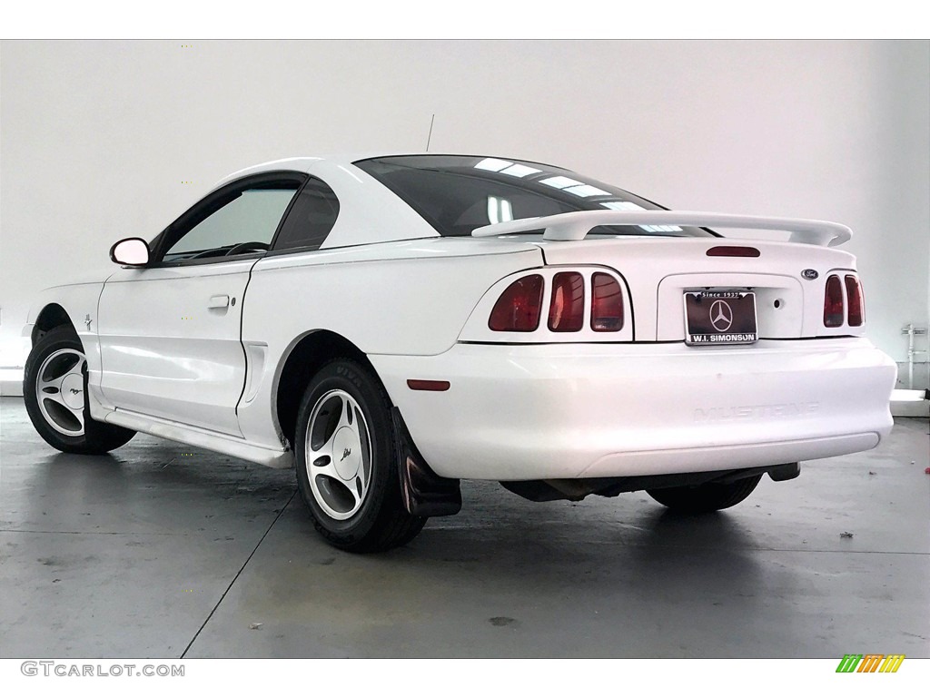 1998 Mustang V6 Coupe - Ultra White / Medium Graphite photo #10