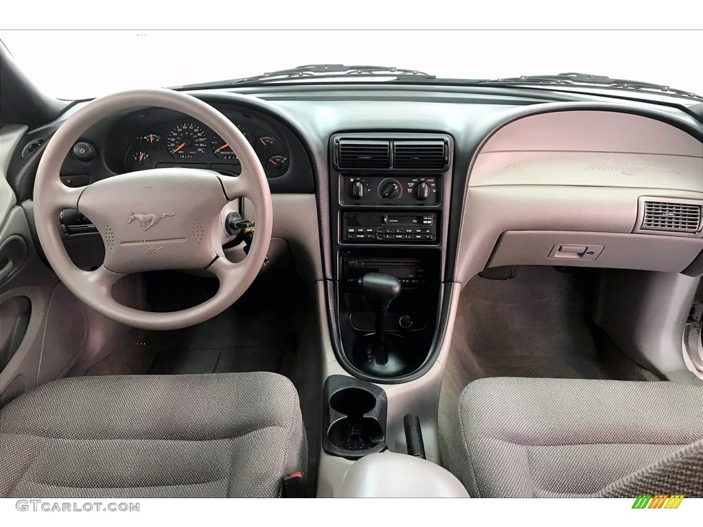 1998 Ford Mustang V6 Coupe Dashboard Photos