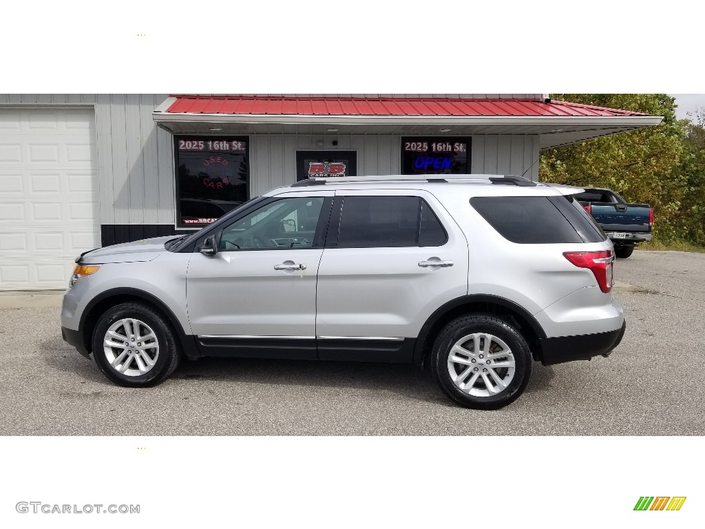 2015 Explorer XLT 4WD - Ingot Silver / Charcoal Black photo #2