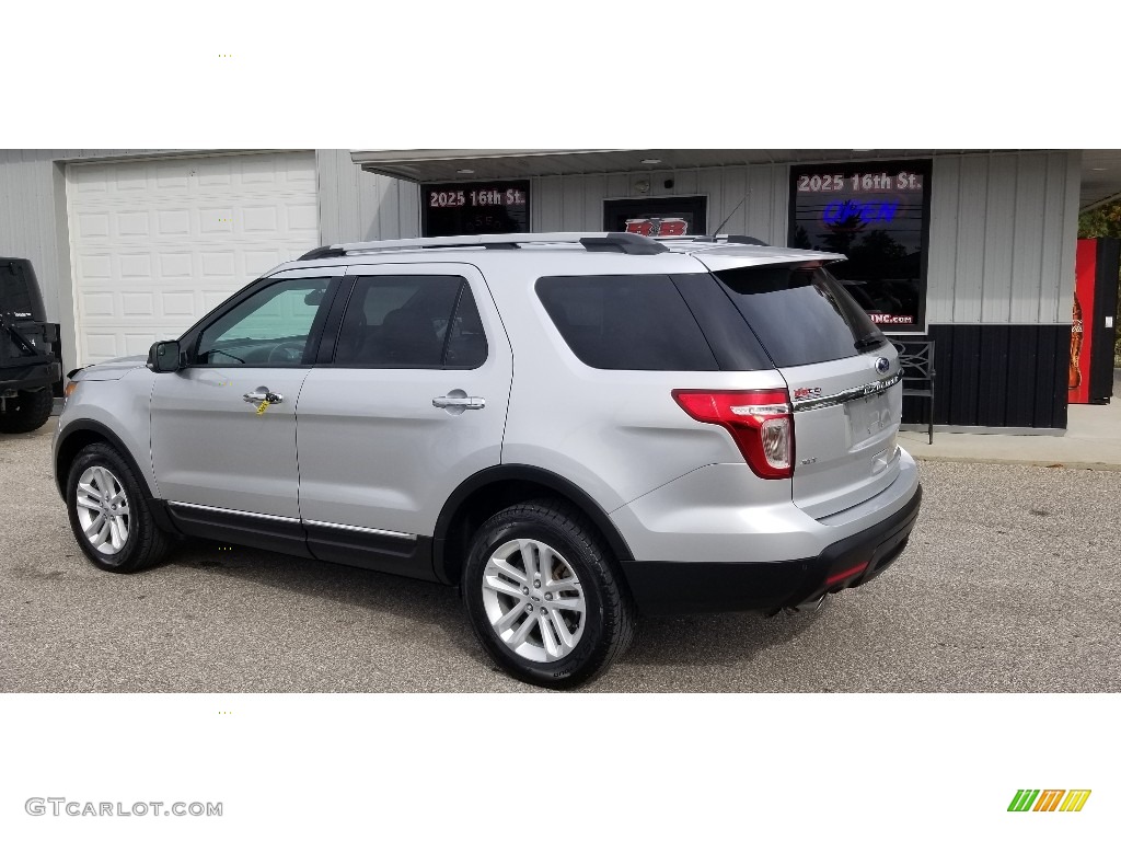 2015 Explorer XLT 4WD - Ingot Silver / Charcoal Black photo #3