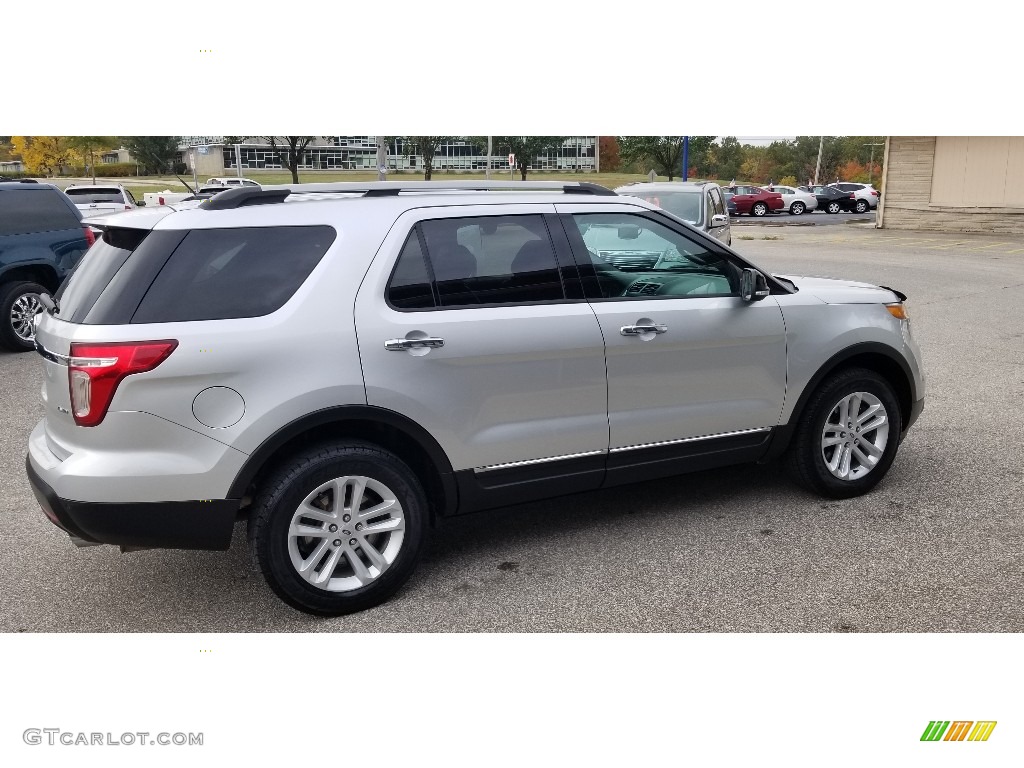 2015 Explorer XLT 4WD - Ingot Silver / Charcoal Black photo #7
