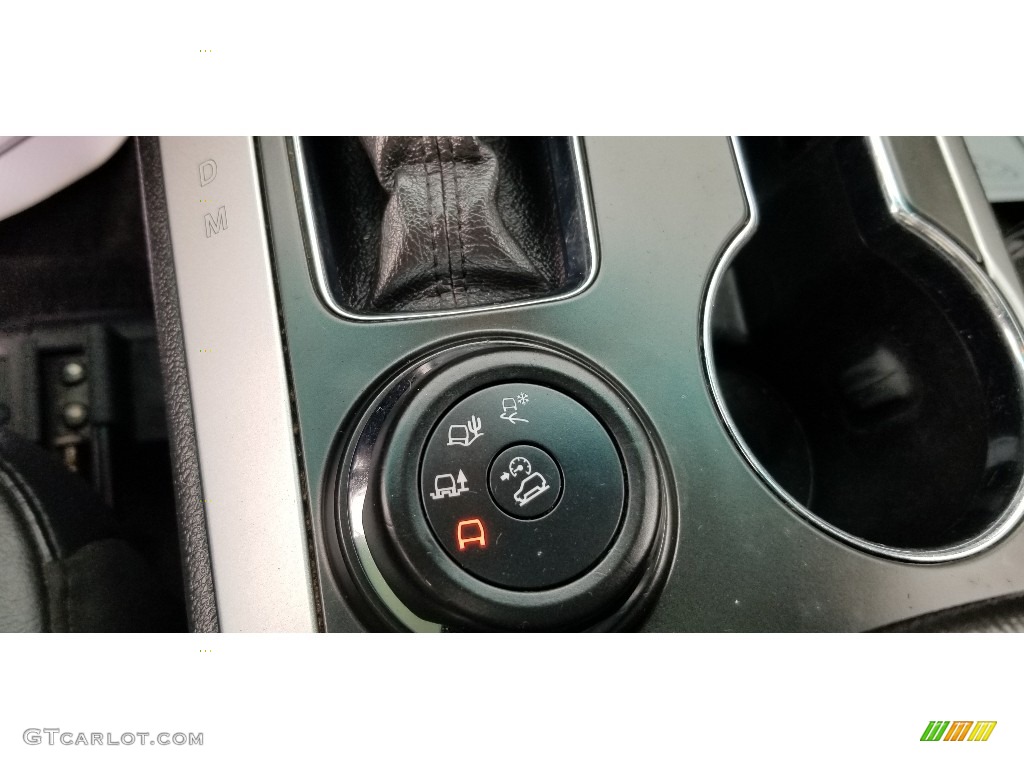 2015 Explorer XLT 4WD - Ingot Silver / Charcoal Black photo #19
