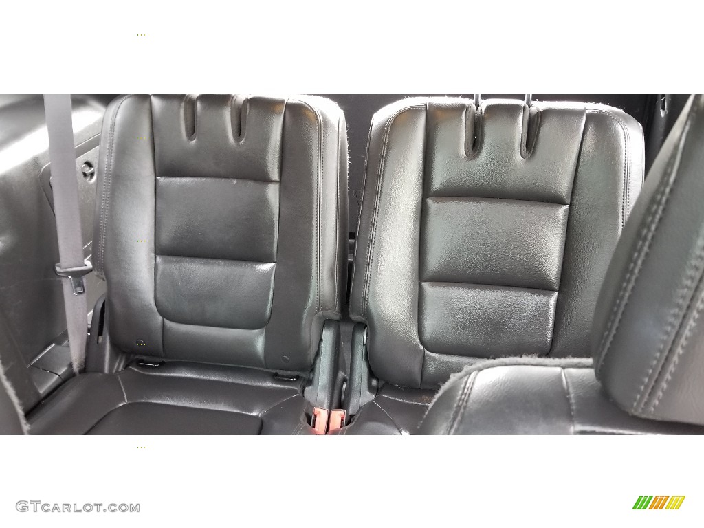 2015 Explorer XLT 4WD - Ingot Silver / Charcoal Black photo #24