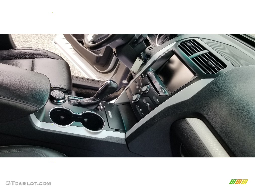 2015 Explorer XLT 4WD - Ingot Silver / Charcoal Black photo #31
