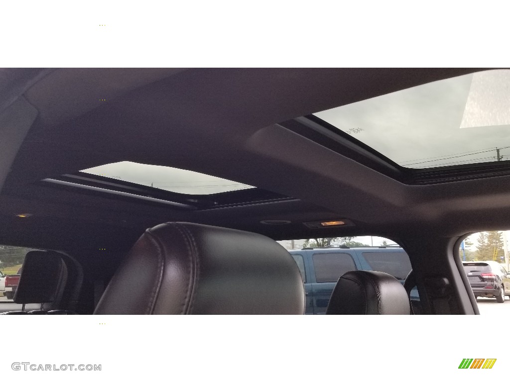 2015 Explorer XLT 4WD - Ingot Silver / Charcoal Black photo #32