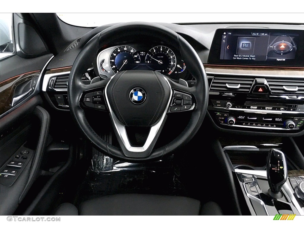 2017 5 Series 530i Sedan - Glacier Silver Metallic / Black photo #4
