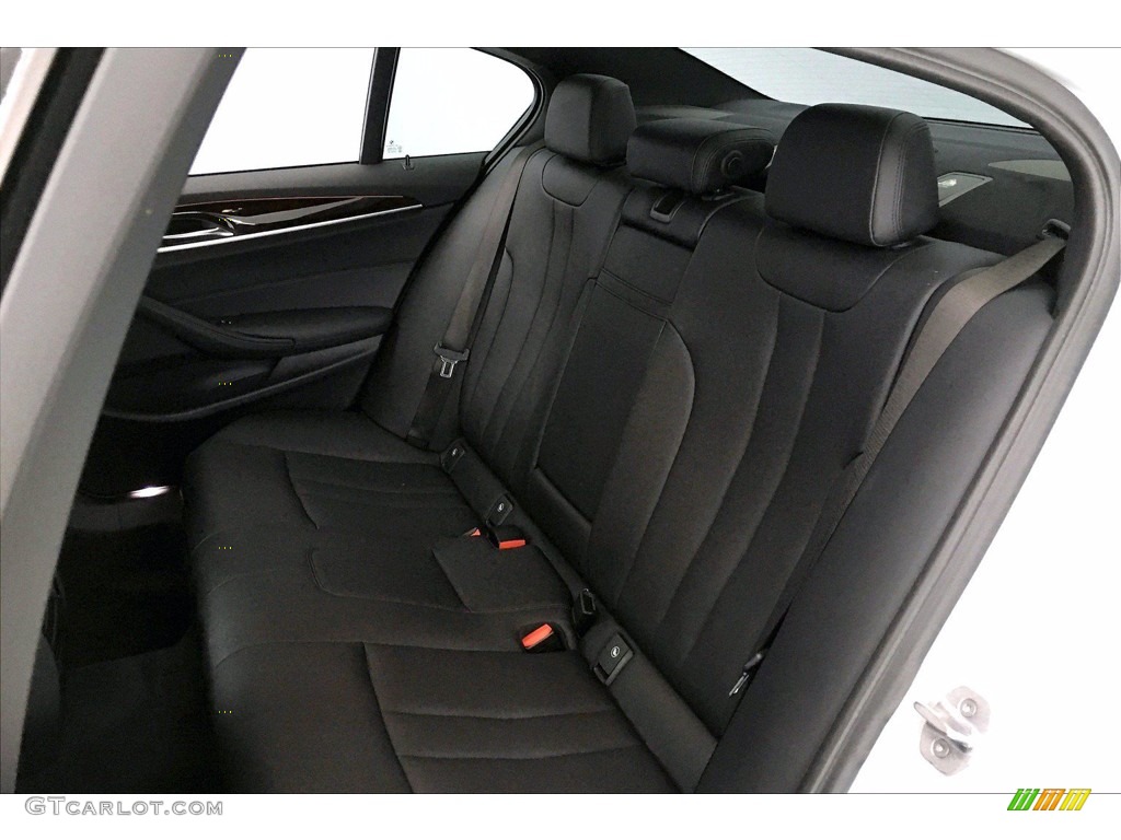 2017 5 Series 530i Sedan - Glacier Silver Metallic / Black photo #30