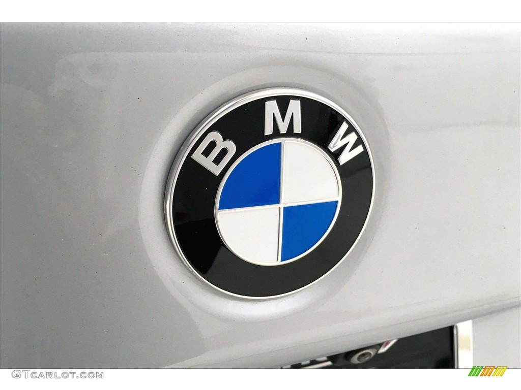 2017 5 Series 530i Sedan - Glacier Silver Metallic / Black photo #34
