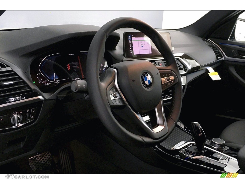 2021 X3 xDrive30e - Mineral White Metallic / Black photo #7