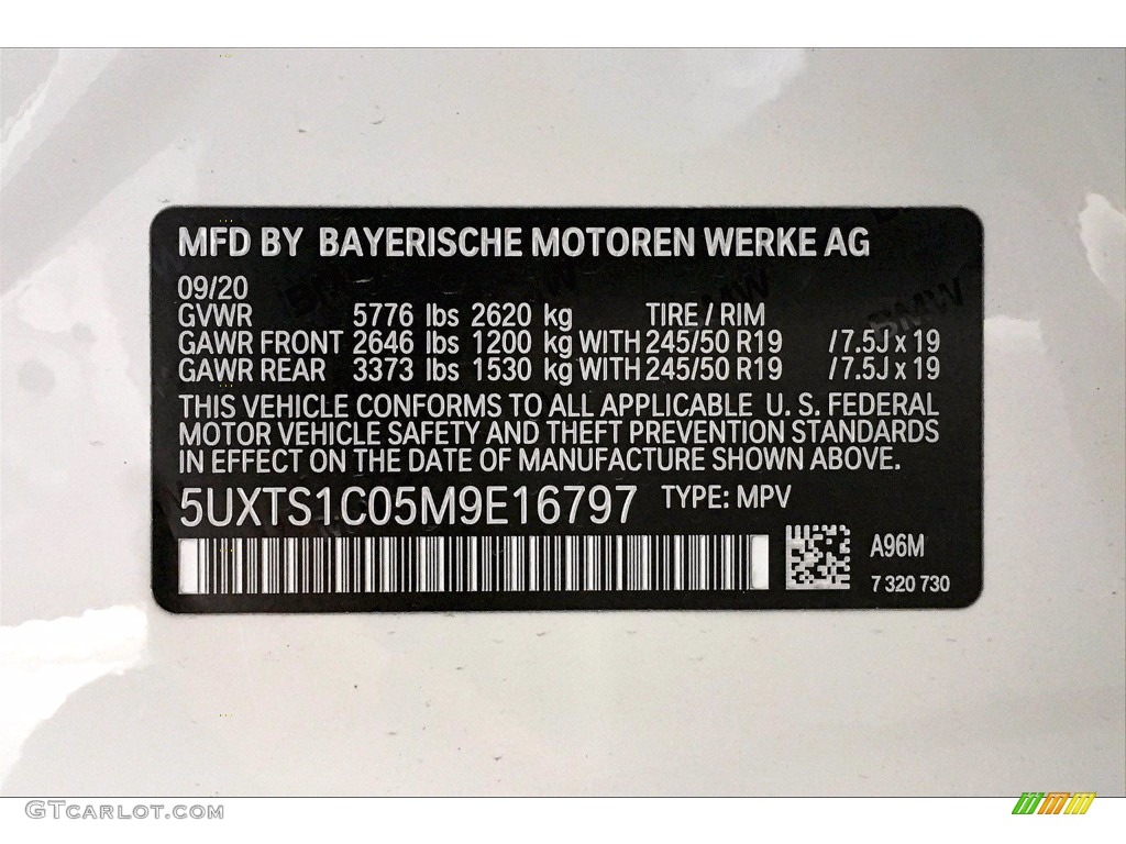 2021 X3 xDrive30e - Mineral White Metallic / Black photo #18