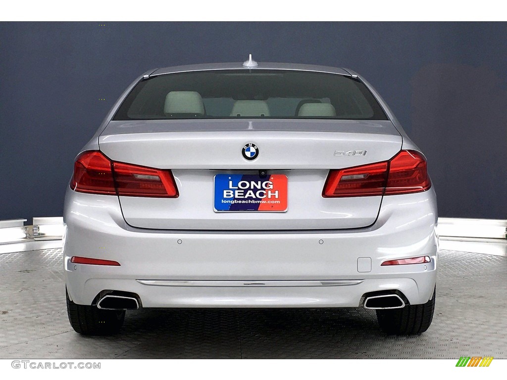 2017 5 Series 540i Sedan - Glacier Silver Metallic / Ivory White photo #3