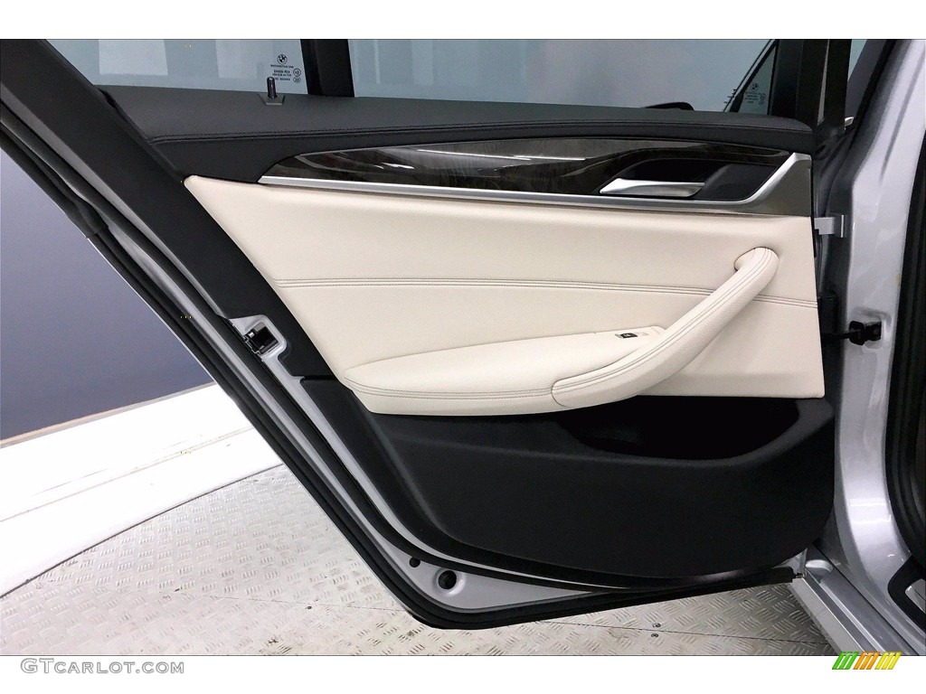 2017 5 Series 540i Sedan - Glacier Silver Metallic / Ivory White photo #25