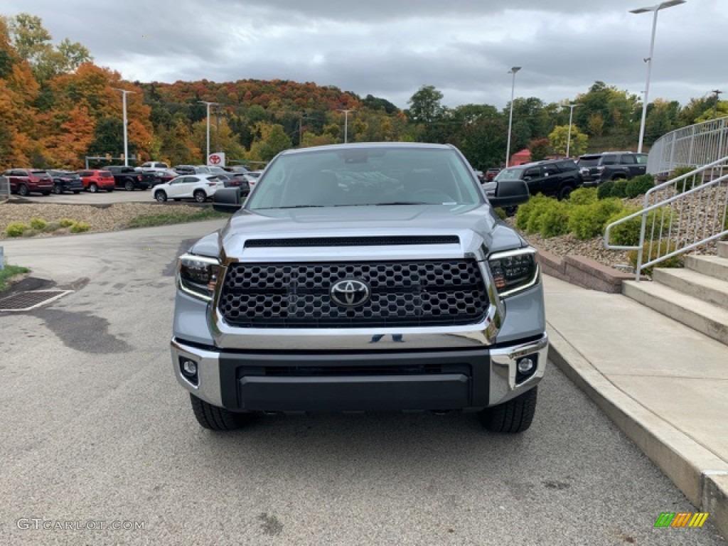 2021 Tundra TRD Off Road CrewMax 4x4 - Cement / Graphite photo #31