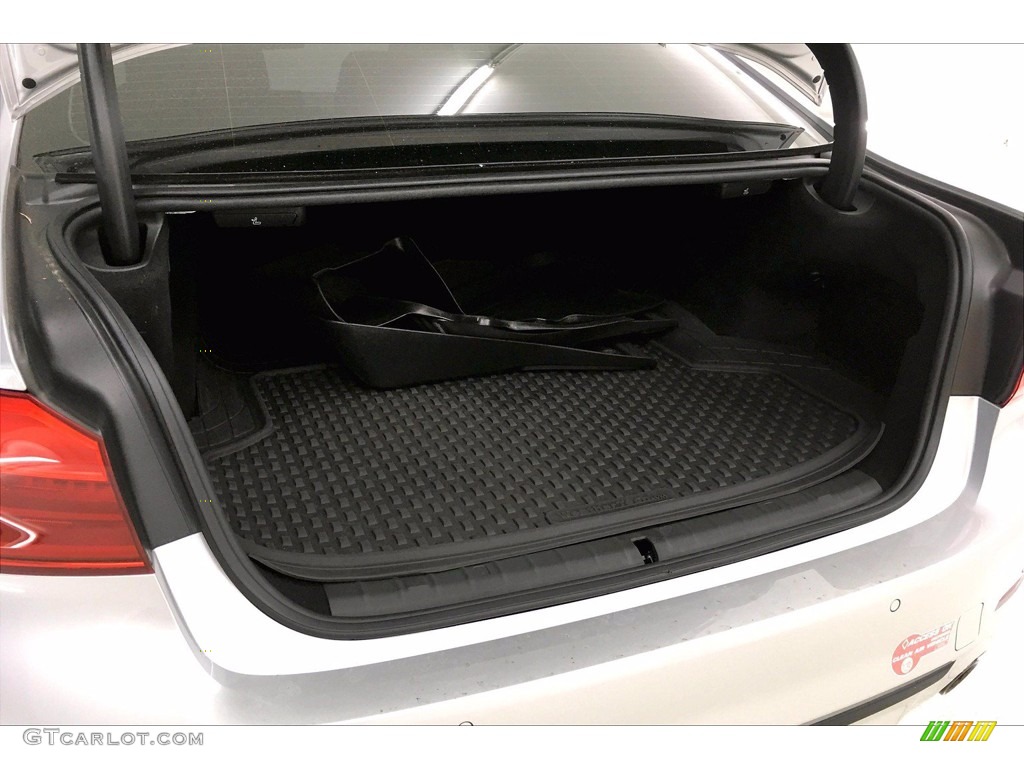 2018 5 Series 530e iPerfomance Sedan - Glacier Silver Metallic / Black photo #32