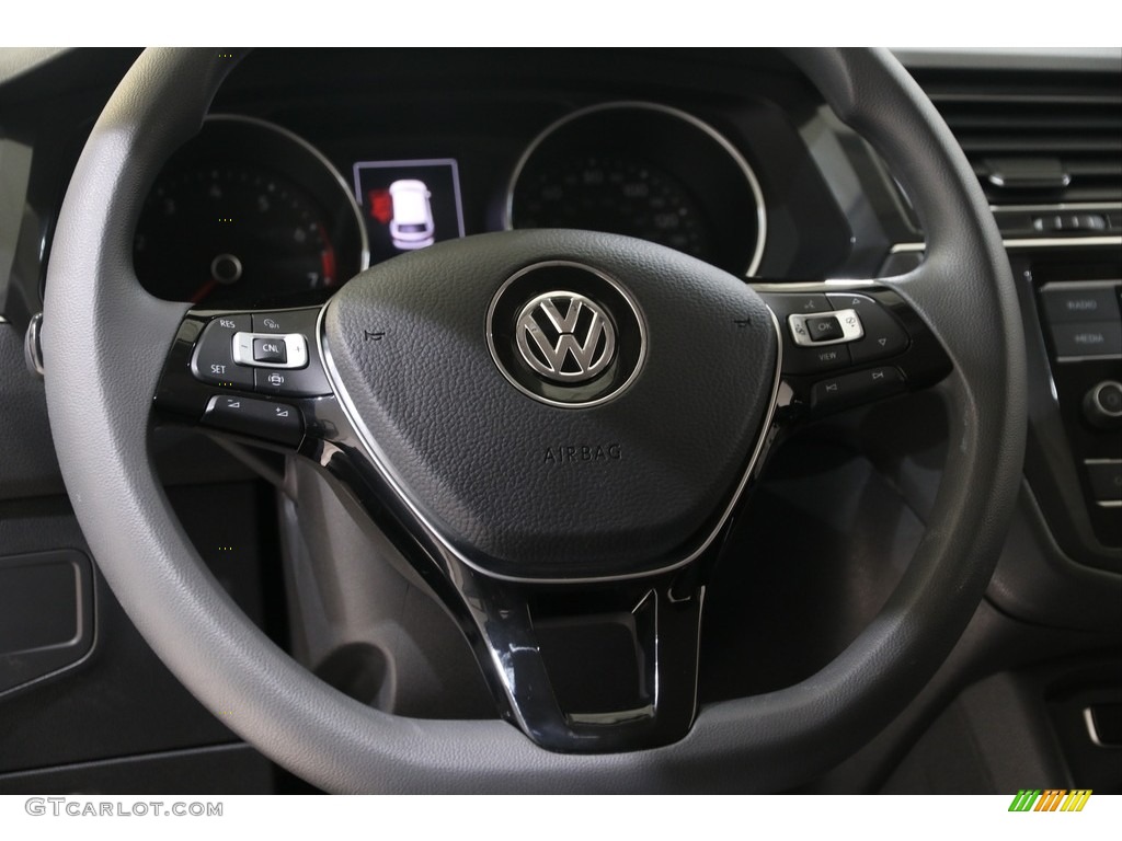 2019 Tiguan S 4MOTION - Dark Moss Green Metallic / Titan Black photo #7