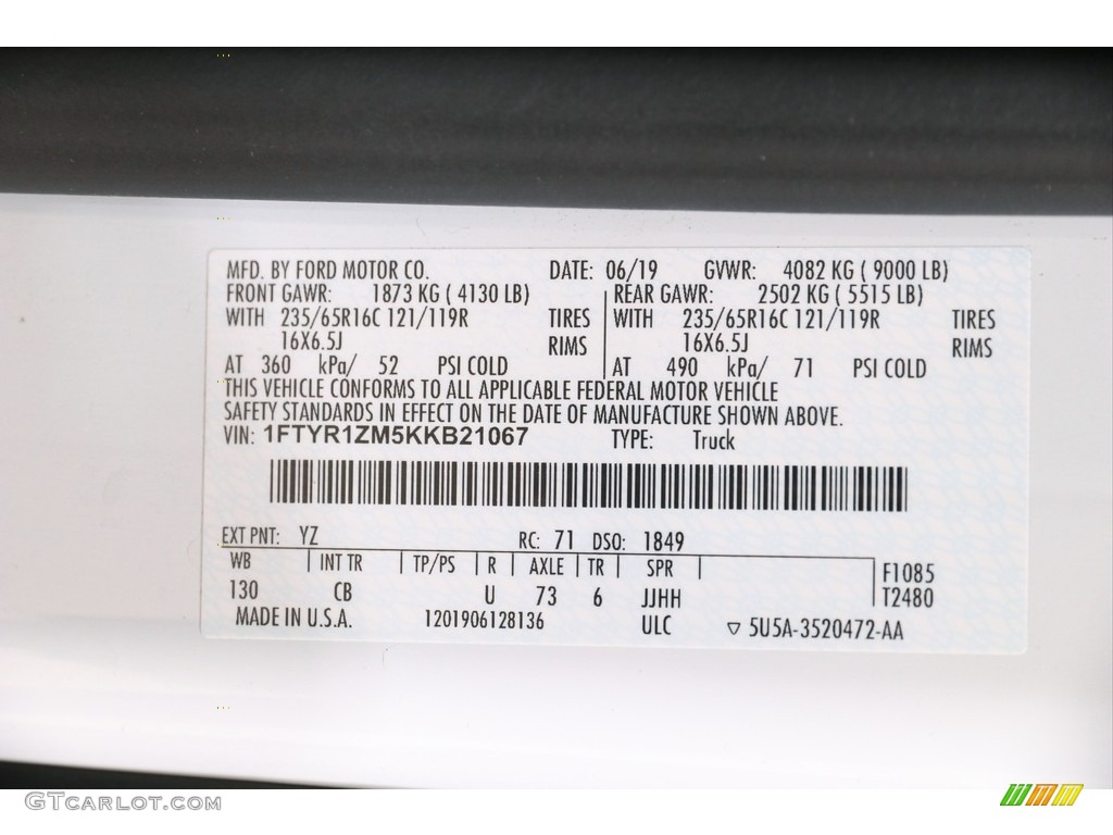 2019 Transit Van 250 LR Regular - Oxford White / Charcoal black photo #19
