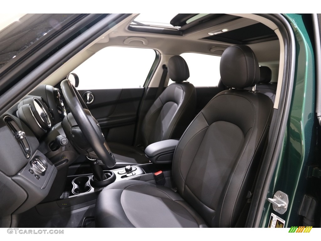 2018 Mini Countryman Cooper ALL4 Front Seat Photo #139845696
