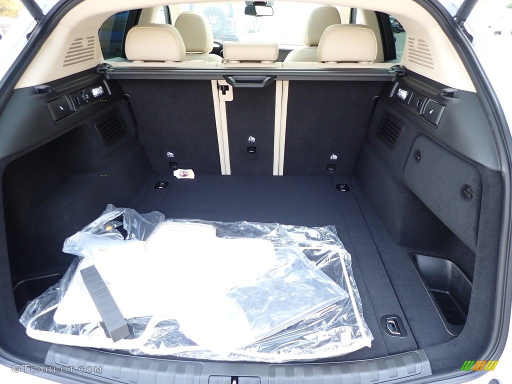 2020 Alfa Romeo Stelvio TI Lusso AWD Trunk Photo #139846962