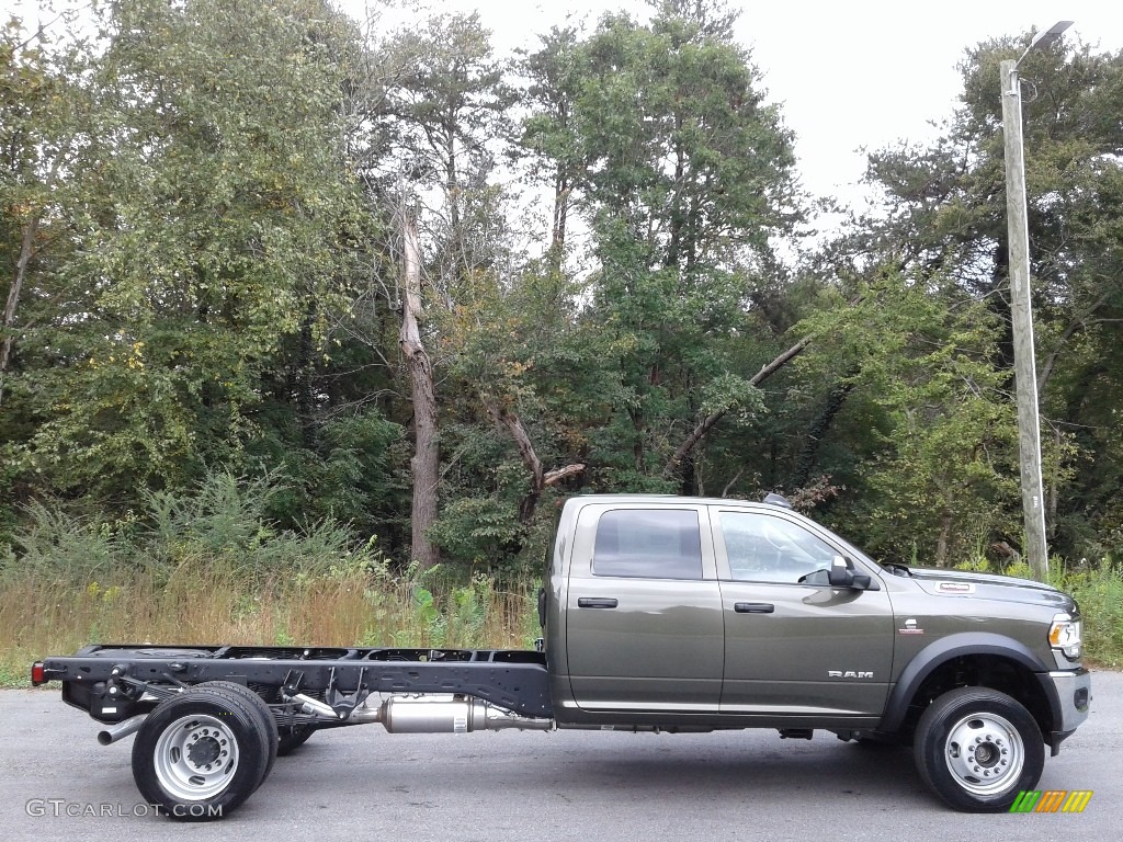 Olive Green Pearl 2020 Ram 5500 Tradesman Crew Cab 4x4 Chassis Exterior Photo #139846974