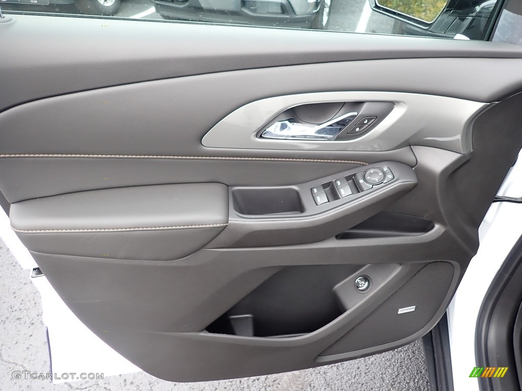 2020 Chevrolet Traverse LT AWD Door Panel Photos