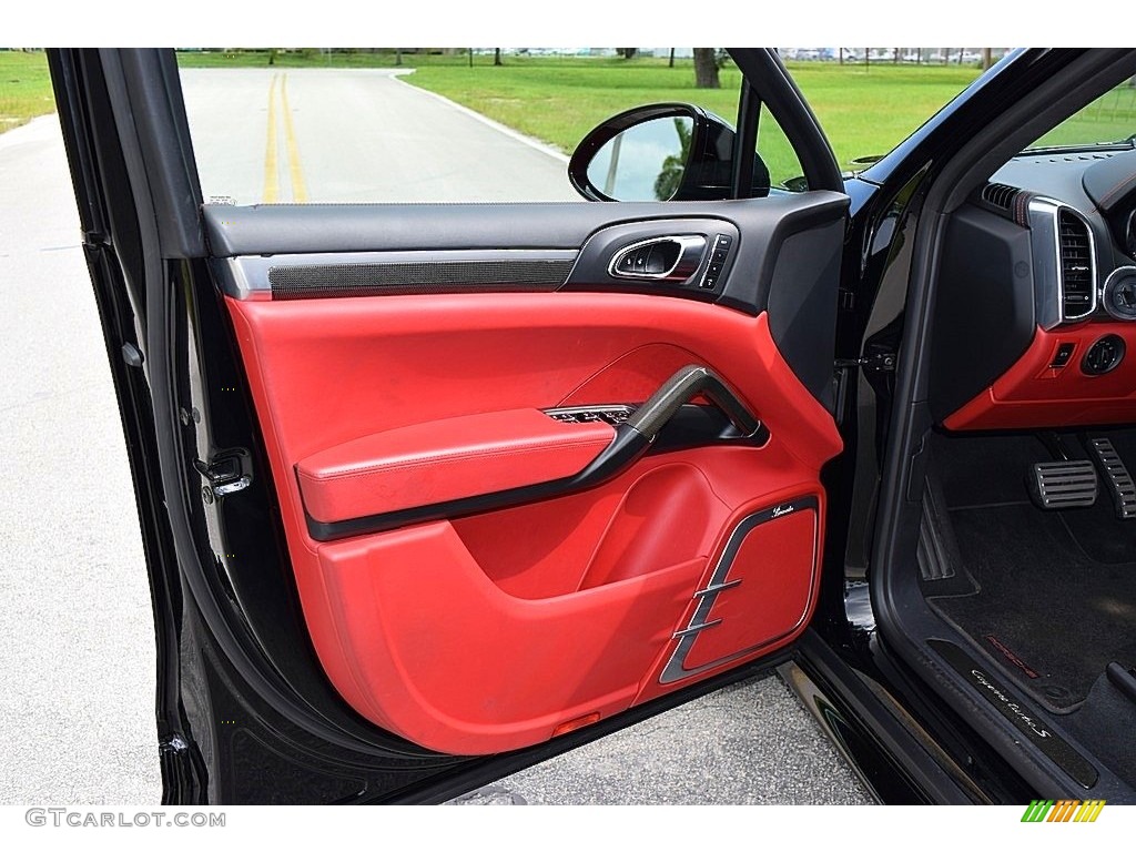 2014 Porsche Cayenne Turbo S Black/Carrera Red Door Panel Photo #139849397