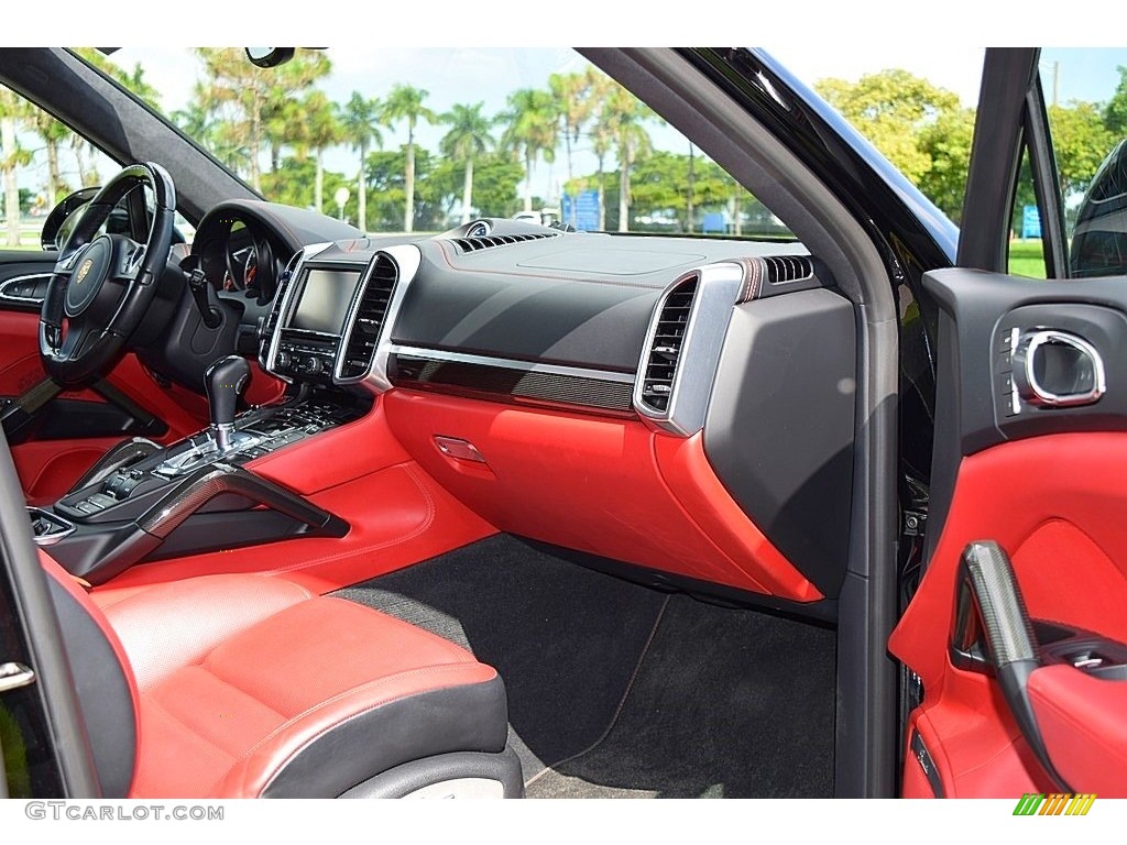 2014 Cayenne Turbo S - Jet Black Metallic / Black/Carrera Red photo #46