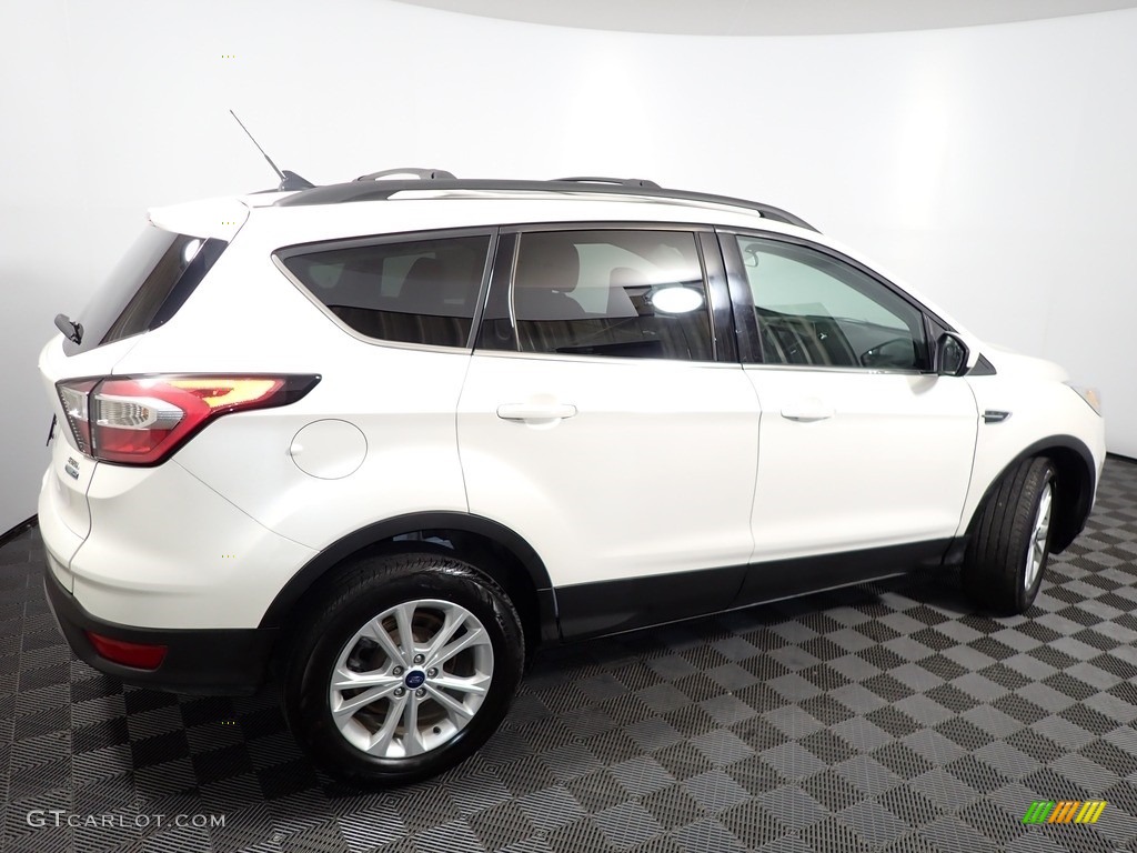 2018 Escape SEL 4WD - Oxford White / Charcoal Black photo #16