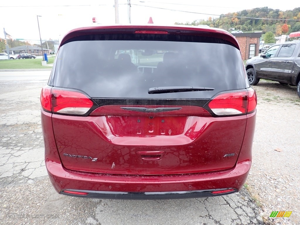 2020 Pacifica Launch Edition AWD - Velvet Red Pearl / Black photo #4