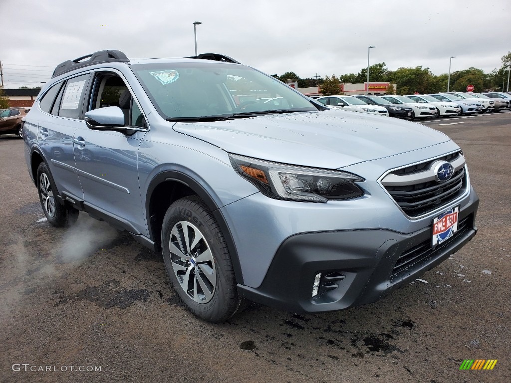 Ice Silver Metallic 2021 Subaru Outback 2.5i Premium Exterior Photo