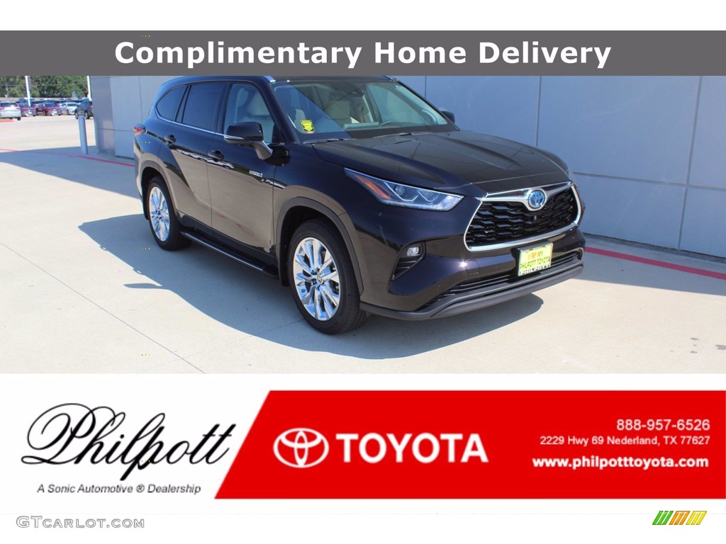 Opulent Amber Toyota Highlander