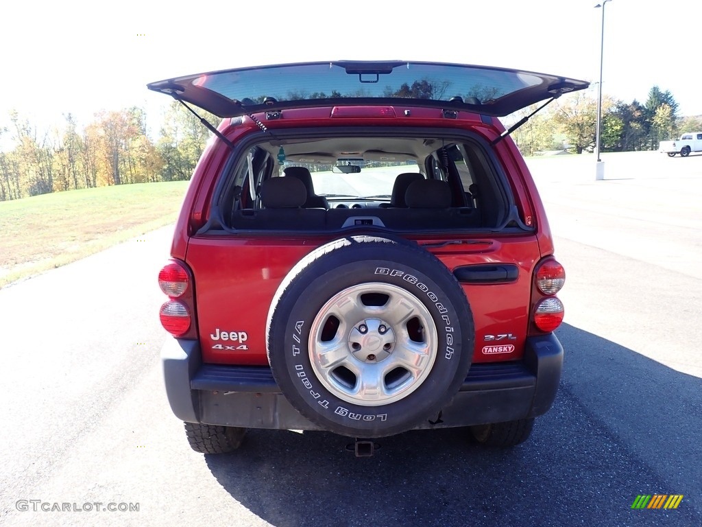 2007 Liberty Sport 4x4 - Inferno Red Crystal Pearl / Medium Slate Gray photo #9