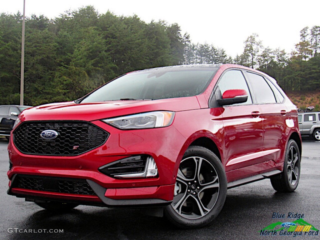 Rapid Red Metallic Ford Edge