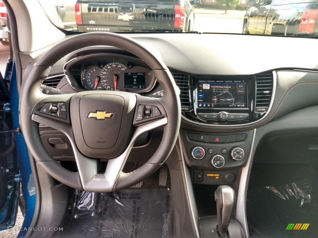 2020 Trax LT AWD - Pacific Blue Metallic / Jet Black photo #3