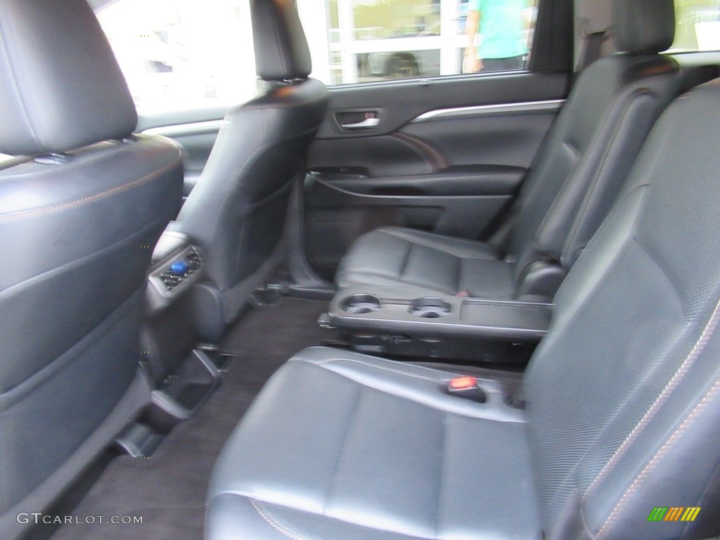 2019 Highlander Limited Platinum - Blizzard Pearl White / Black photo #11
