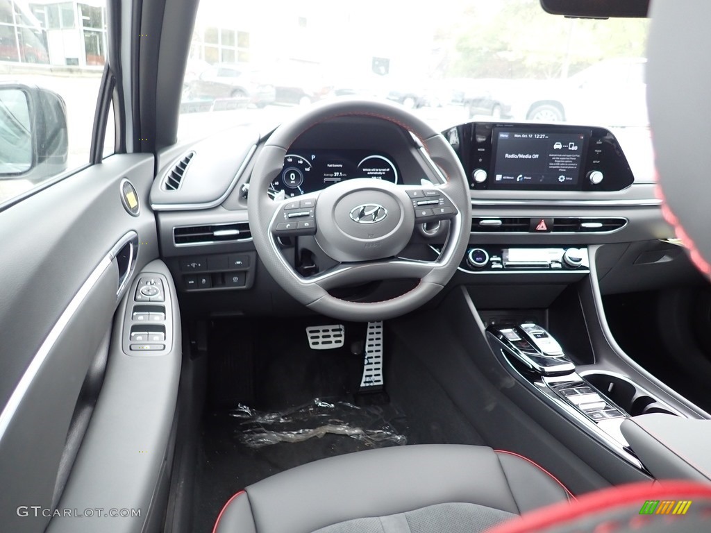 2021 Hyundai Sonata SEL Plus Black Dashboard Photo #139860312