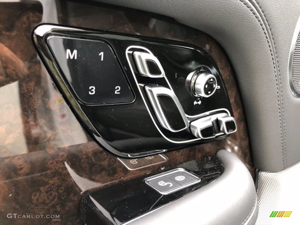 2020 Land Rover Range Rover HSE Controls Photo #139860791