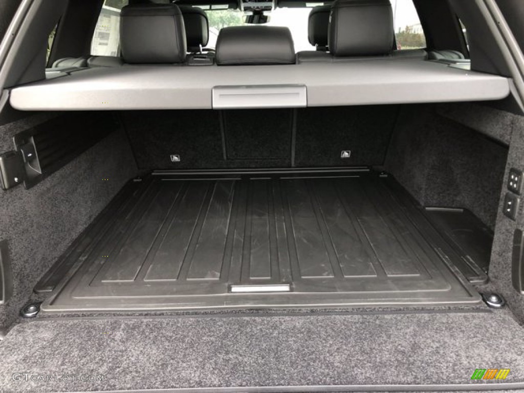2020 Land Rover Range Rover HSE Trunk Photo #139861100