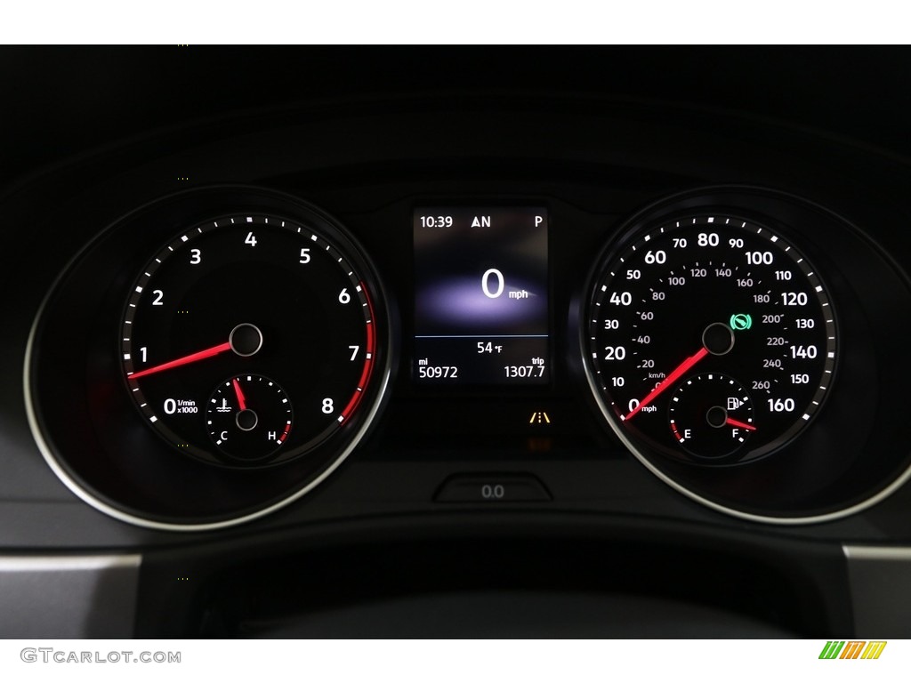 2018 Volkswagen Atlas SEL 4Motion Gauges Photo #139861541
