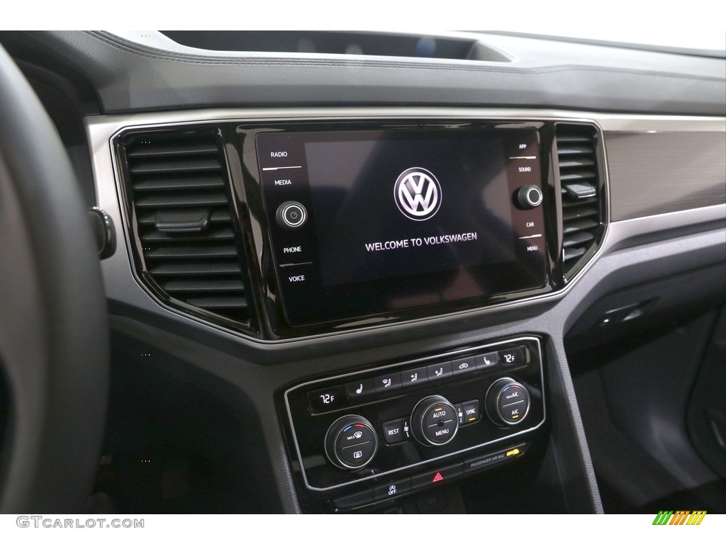 2018 Volkswagen Atlas SEL 4Motion Controls Photo #139861559
