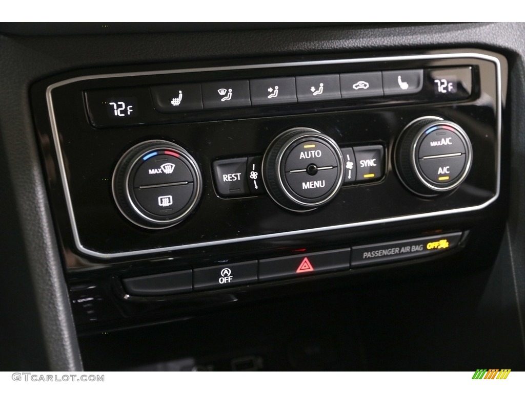2018 Volkswagen Atlas SEL 4Motion Controls Photo #139861657