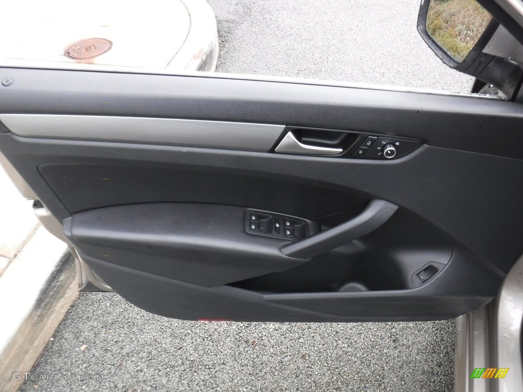 2015 Passat SE Sedan - Titanium Beige / Titan Black photo #18