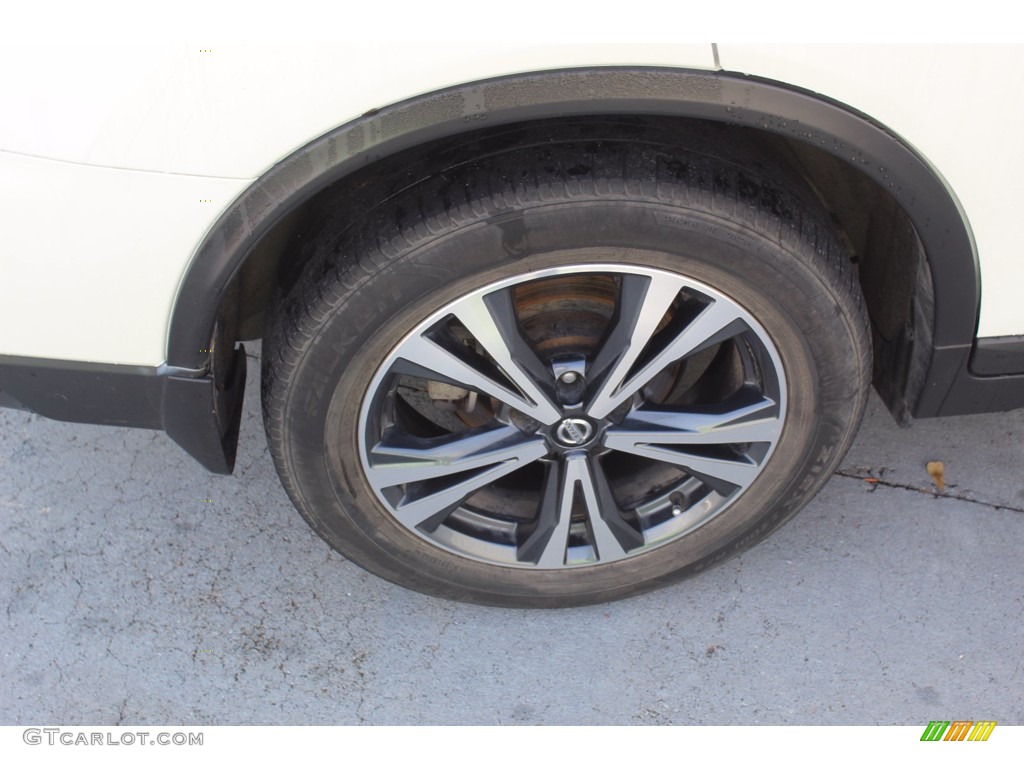 2017 Nissan Rogue SL Wheel Photo #139864388