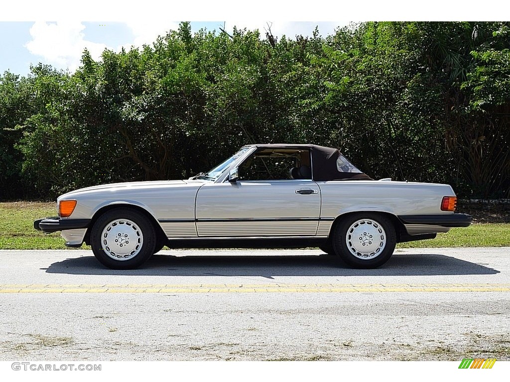 Smoke Silver Metallic 1986 Mercedes-Benz SL Class 560 SL Roadster Exterior Photo #139865476