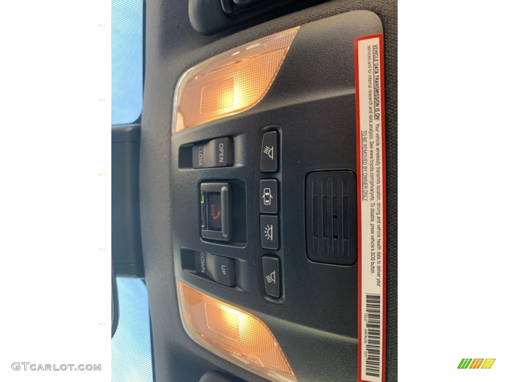 2021 Corolla SE - Black Sand Pearl / Black photo #15