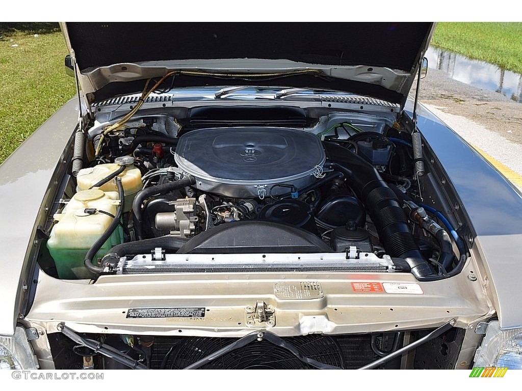 1986 Mercedes-Benz SL Class 560 SL Roadster 5.6 Liter SOHC 16-Valve V8 Engine Photo #139866088