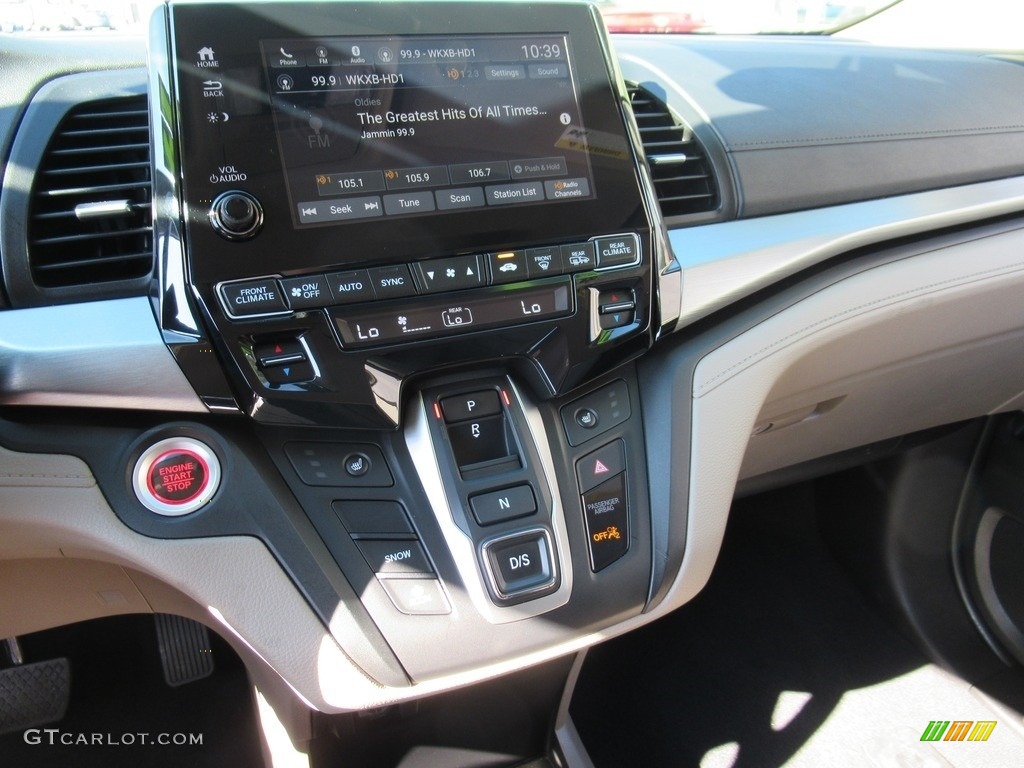 2019 Odyssey EX-L - Forest Mist Metallic / Gray photo #17