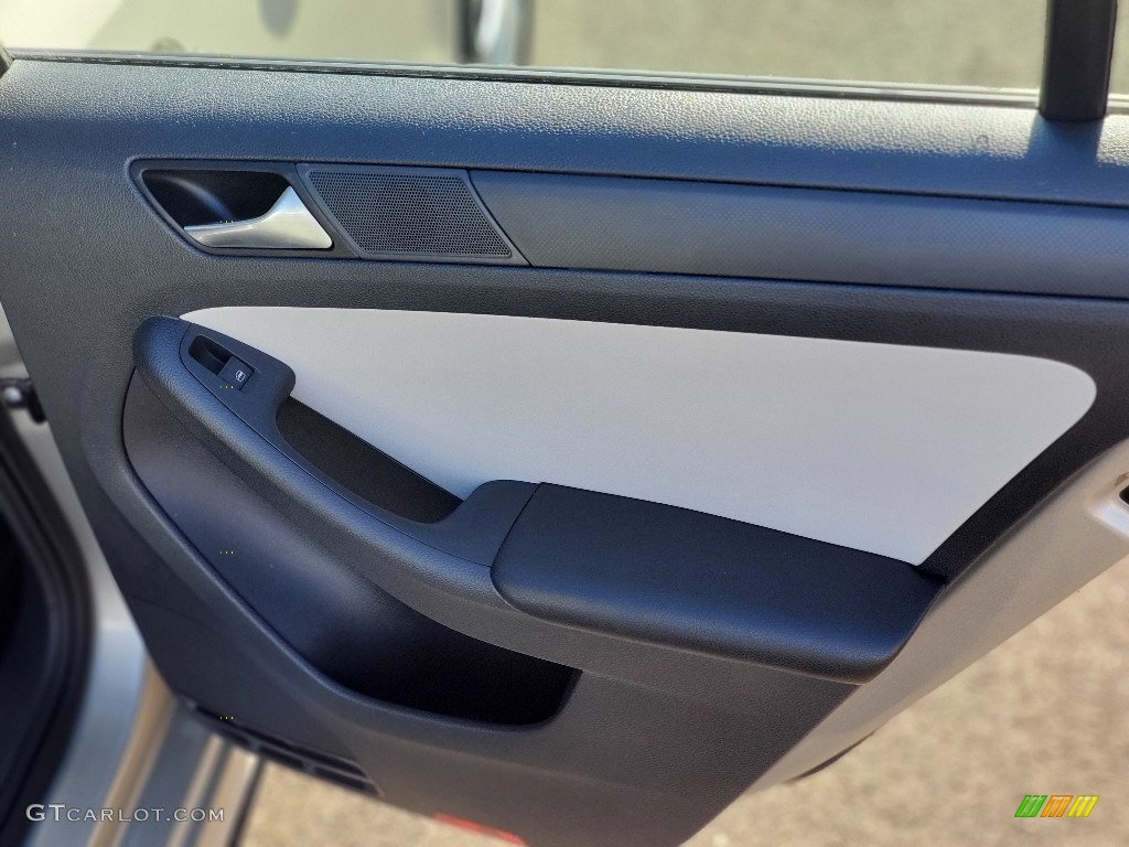 2015 Volkswagen Jetta S Sedan Ceramique/Titan Black Door Panel Photo #139868605