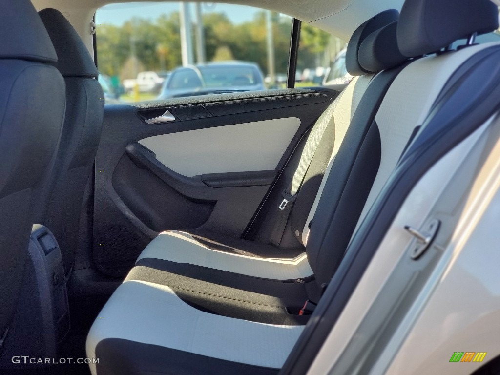2015 Volkswagen Jetta S Sedan Rear Seat Photo #139868730