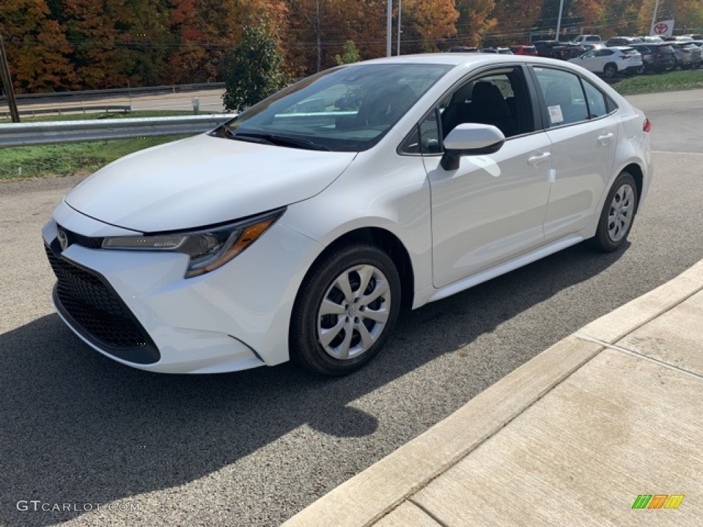 2021 Corolla LE - Super White / Black photo #29